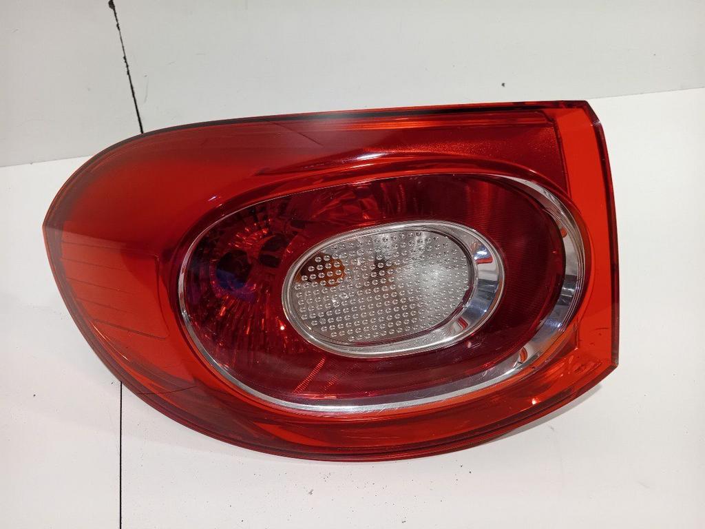 Achterlicht links buiten Volkswagen Tiguan, Auto-onderdelen, Verlichting, Volkswagen, Gebruikt, Herkomst onderdeel bekend, 12 maanden garantie