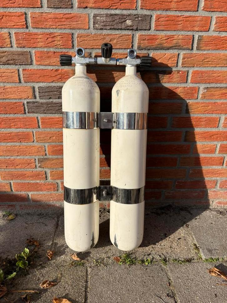 Te koop: Dubbelset 8,5 liter – zonder keuring, Watersport en Boten, Duiken, Zo goed als nieuw, Duikfles, Ophalen of Verzenden