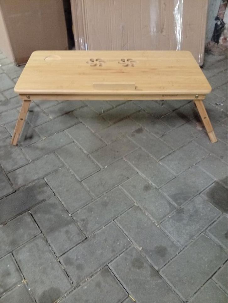 Nieuw inklapbaar laptoptafeltje, Computers en Software, Laptoptafels, Nieuw, Ophalen of Verzenden