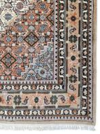 Handmade oriental wool Bidjar carpet medallion 170x238cm, Persian Perzisch vintage oosters hype, Crème, 150 tot 200 cm, 200 cm of meer