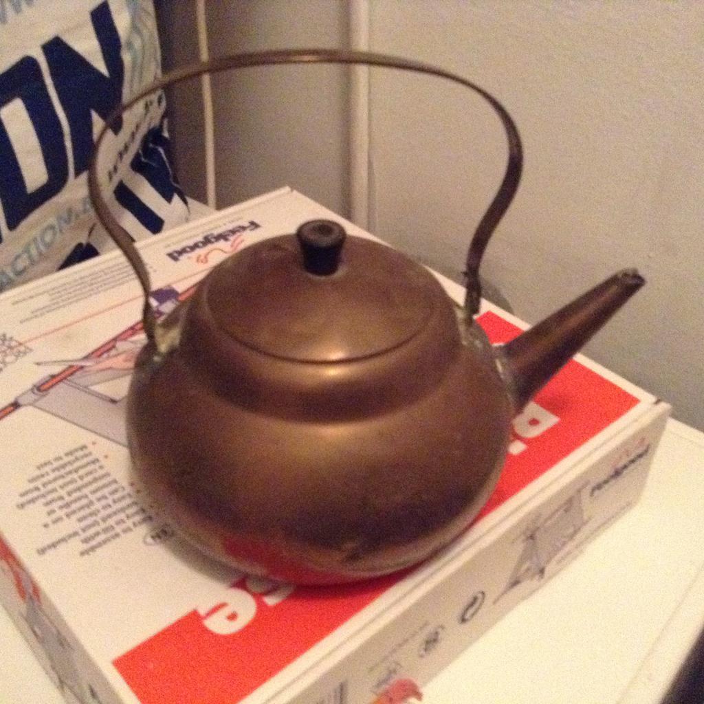 Koperen ketel, Ophalen