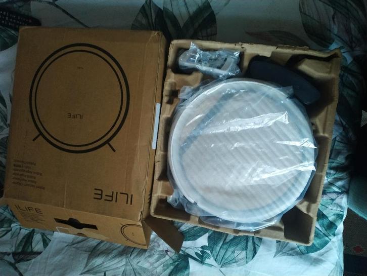 Ilife V5s Robotstofzuiger, Witgoed en Apparatuur, Stofzuigers, Zo goed als nieuw, Robotstofzuiger, Minder dan 1200 watt, Reservoir