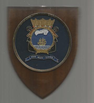 Wapenschildjes MLD Koninklijke Marine beschikbaar voor biedingen