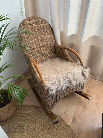 Schommelstoel beschikbaar voor biedingen