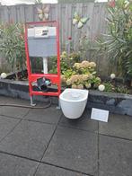 Inbouwtoilet met spoelbak en bedieningspaneel, Ophalen of Verzenden, Gebruikt, Toilet