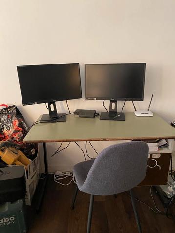 Vintage bureau met laatje