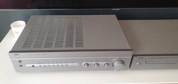 NAD C320bee versterker & C521bee CD speler met handleidingen beschikbaar voor biedingen