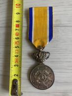 Eremedaille Oranje Nassau (#2), Postzegels en Munten, Verzenden, Zilver, Nederland