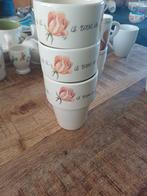 3 melkbekers roos rosé, Huis en Inrichting, Keuken | Servies, Overige typen, Ophalen of Verzenden, Zo goed als nieuw, Overige stijlen