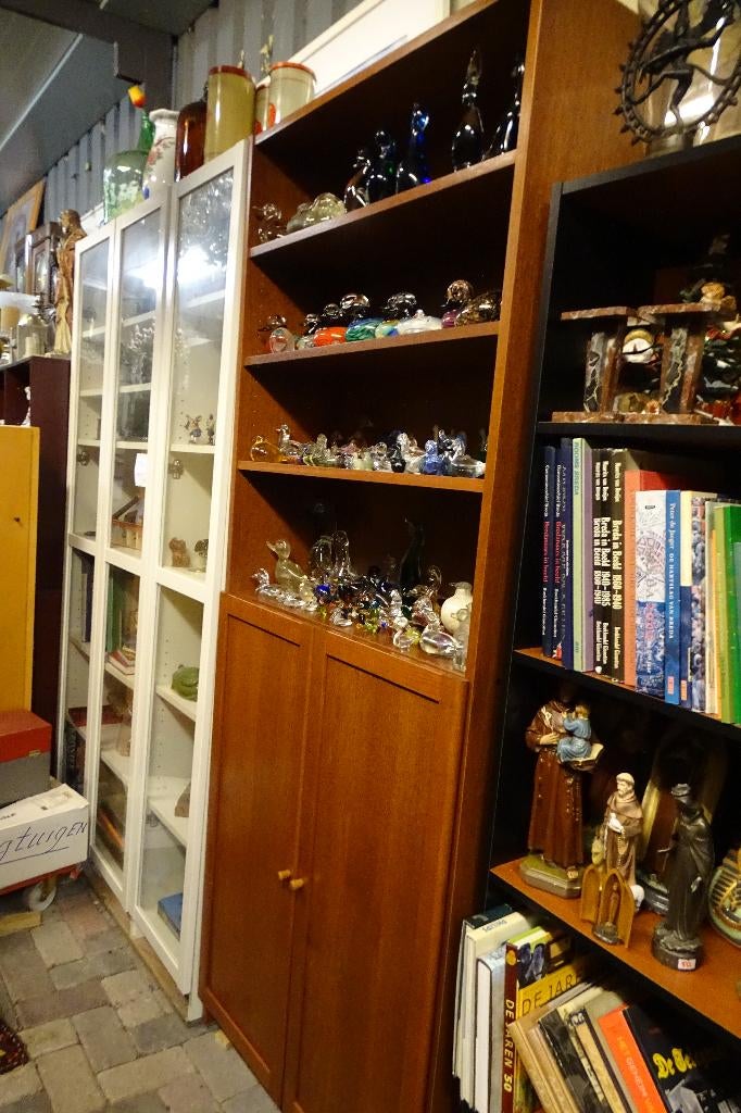 4 Boekenkasten, kersenkleur, Ophalen, Met deur(en), 50 tot 100 cm, Zo goed als nieuw