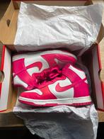 Nike dunk high retro pink/white, Kleding | Dames, Schoenen, Nike, Ophalen of Verzenden, Sneakers of Gympen, Roze