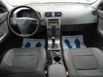 Volvo V50 1.8 Momentum - CLIMATE / CRUISE CONTR - PARKEER SE, Auto's, Voorwielaandrijving, 65 €/maand, Zwart, 4 cilinders