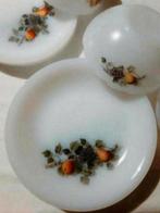 Arcopal France appel peer borden schalen Pyrex England bloem, Ophalen of Verzenden, Overige stijlen, Schaal of Schalen