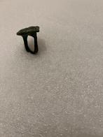 bodemvondst bronzen ring Middeleeuwen, Verzenden, Brons