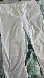 Zerres 3/4 witte broek. Maat 44, Kleding | Dames, Broeken en Pantalons, Wit, Maat 42/44 (L), Ophalen of Verzenden, Zo goed als nieuw
