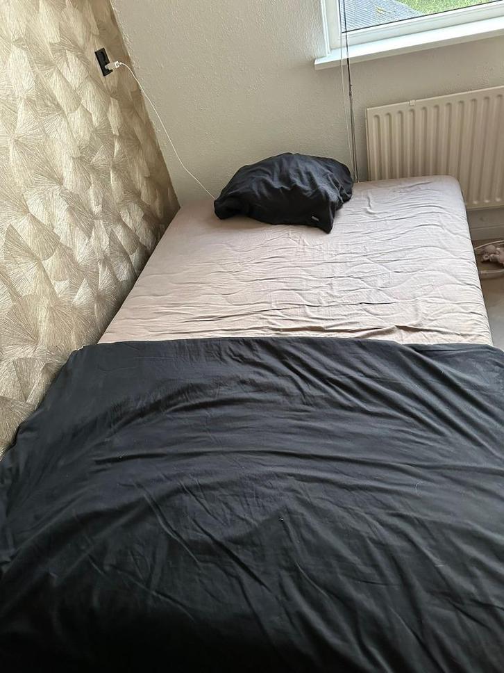 Twijfelaar 140x200, Huis en Inrichting, Slaapkamer | Bedden, Gebruikt, Twijfelaar, 140 cm, 200 cm, Stof, Grijs, Verstelbaar, Ophalen