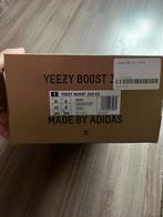 Yeezy boost 350 v2, Kleding | Heren, Schoenen, Ophalen of Verzenden, Zo goed als nieuw, Overige kleuren