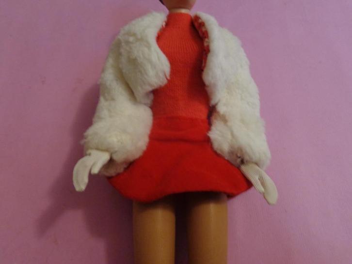Barbie vintage Icebreaker set, Verzamelen, Poppen, Gebruikt, Kleertjes, Ophalen of Verzenden
