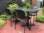 Tuinset bestaande uit 2 tafels en 4 stoelen, Tuin en Terras, Ophalen, Gebruikt, Kunststof, Tuinset