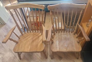 Vintage rookstoelen. beschikbaar voor biedingen