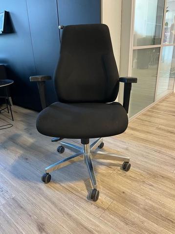 Bureaustoelen (2x) beschikbaar voor biedingen