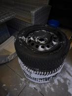 Goodyear ultragrip 9 winterbanden ( Clio ) 185/65/15, Ophalen of Verzenden, Zo goed als nieuw