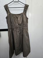 Uniqlo olijfgroen jurkje - XL, Kleding | Dames, Maat 46/48 (XL) of groter, Ophalen of Verzenden, Zo goed als nieuw, Boven de knie