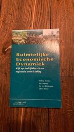 Ruimtelijke economische dynamiek, Ophalen of Verzenden, Zo goed als nieuw, Overige onderwerpen