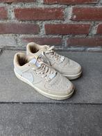 Nike Air maat 36, Kinderen en Baby's, Kinderkleding | Schoenen en Sokken, Ophalen of Verzenden, Zo goed als nieuw, Schoenen