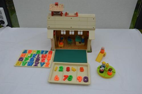 Vintage fisher price Play Family School uit 1971,Belgie, Kinderen en Baby's, Speelgoed | Fisher-Price, Gebruikt, Speelset, Ophalen of Verzenden