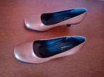 Bruine pumps maat 37 - nieuw!, Pumps, Bruin, Nieuw, Ophalen of Verzenden