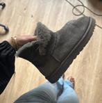 Uggs grijs, UGG, Overige typen, Ophalen of Verzenden, Zo goed als nieuw