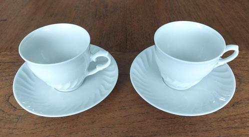 2 Kop en schotels., Huis en Inrichting, Keuken | Servies, Zo goed als nieuw, Kop(pen) en/of Schotel(s), Overige stijlen, Ophalen of Verzenden