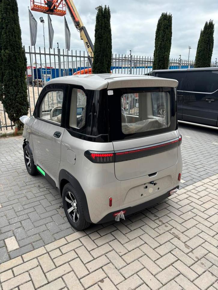 Elektrische brommobiel - 100 km actieradius - lithium accu’s, Diversen, Brommobielen en Scootmobielen, Gebruikt, Overige merken