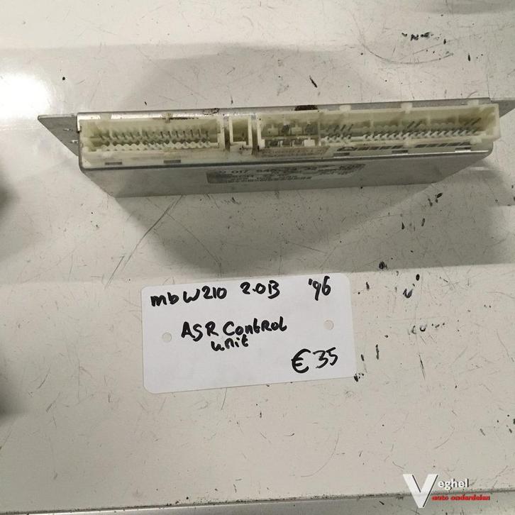 Mercedes W210 2.0 Benzine 1996  ASR Module 017 545 73 32, Auto-onderdelen, Elektronica en Kabels, Gebruikt, Ophalen of Verzenden