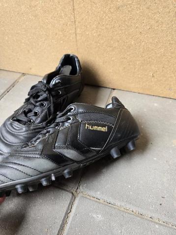 Hummel Voetbalschoenen Maat 44 - Goede Staat beschikbaar voor biedingen