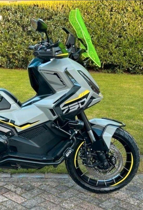 Gezocht!! Geel/groen windscherm Honda xadv 750, Motoren, Onderdelen | Honda, Ophalen of Verzenden