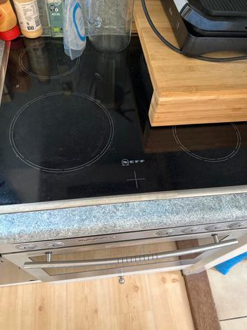 NEFF inbouw oven + keramische kookplaat (set) – goed werkend beschikbaar voor biedingen