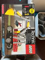 Lego technic 8851 - graafmachine (pneumatisch), Ophalen of Verzenden, Gebruikt, Losse stenen, Lego