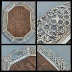 Antiek houten dienblad met opengewerkte rand, 37 x 27 cm., Antiek en Kunst, Ophalen of Verzenden