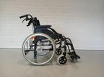 Aluminium, Lichtgewicht rolstoel (Invacare Action ³NG), Diversen, Rolstoelen, Ophalen of Verzenden, Zo goed als nieuw, Inklapbaar