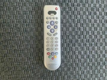 Philips SBC RU 545 U universele afstandsbediening / Remote C beschikbaar voor biedingen