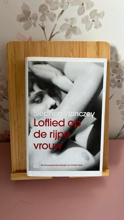 S. Vizinczey - Loflied op de rijpe vrouw, Boeken, Literatuur, Zo goed als nieuw, Nederland, Verzenden