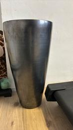 Hoge bloempot / plantenpot binnen - antraciet, Tuin en Terras, Bloempotten, Rond, Binnen, Zo goed als nieuw, Metaal