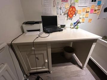 GRATIS BUREAU 12060