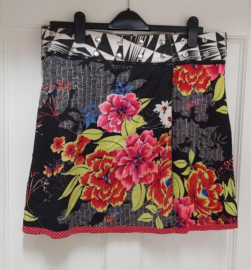 veelzijdig zomerrokje kort met tasje, Kleding | Dames, Rokken, Zo goed als nieuw, Maat 38/40 (M), Overige kleuren, Boven de knie