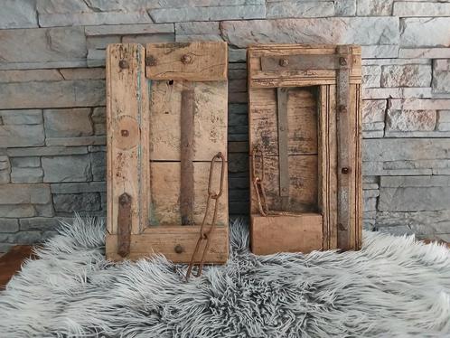 Luiken oude  houten raamluiken met beslag sober, Huis en Inrichting, Woonaccessoires | Kamerschermen, Gebruikt, Ophalen