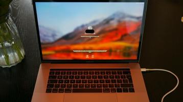 Macbook pro in goede staat beschikbaar voor biedingen