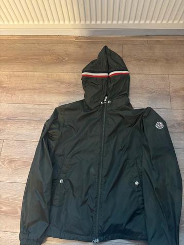 Moncler Jas - Maat M beschikbaar voor biedingen