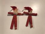 2 oude kerstmannen van crepe papier, Diversen, Kerst, Ophalen of Verzenden, Gebruikt